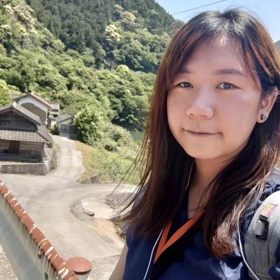 詠卿本身是房東，主要據點的「楓生共居公寓」同時有公益出租人、與社會住宅包租代管業者配合、自己創立公司以包租代管管理之經驗。故，本次希望邀請詠卿以房東的角色分享房東如何看待現今的租屋市場，及房東與租屋市場透明化的關聯性、重要性。